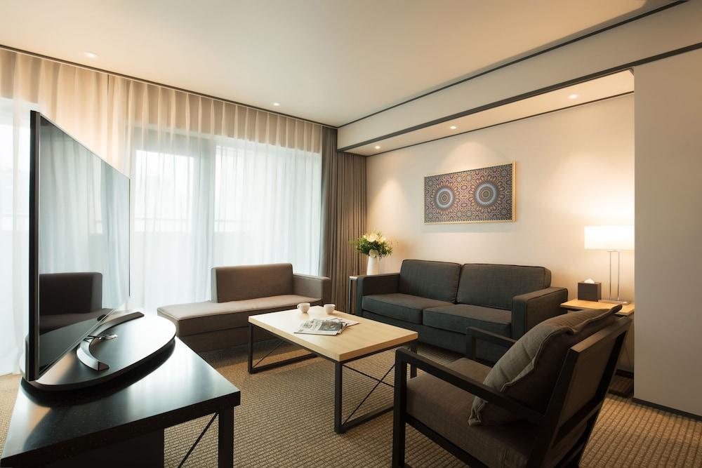 Orakai Cheonggyesan Hotel, BW Premier Collection سيول المظهر الخارجي الصورة