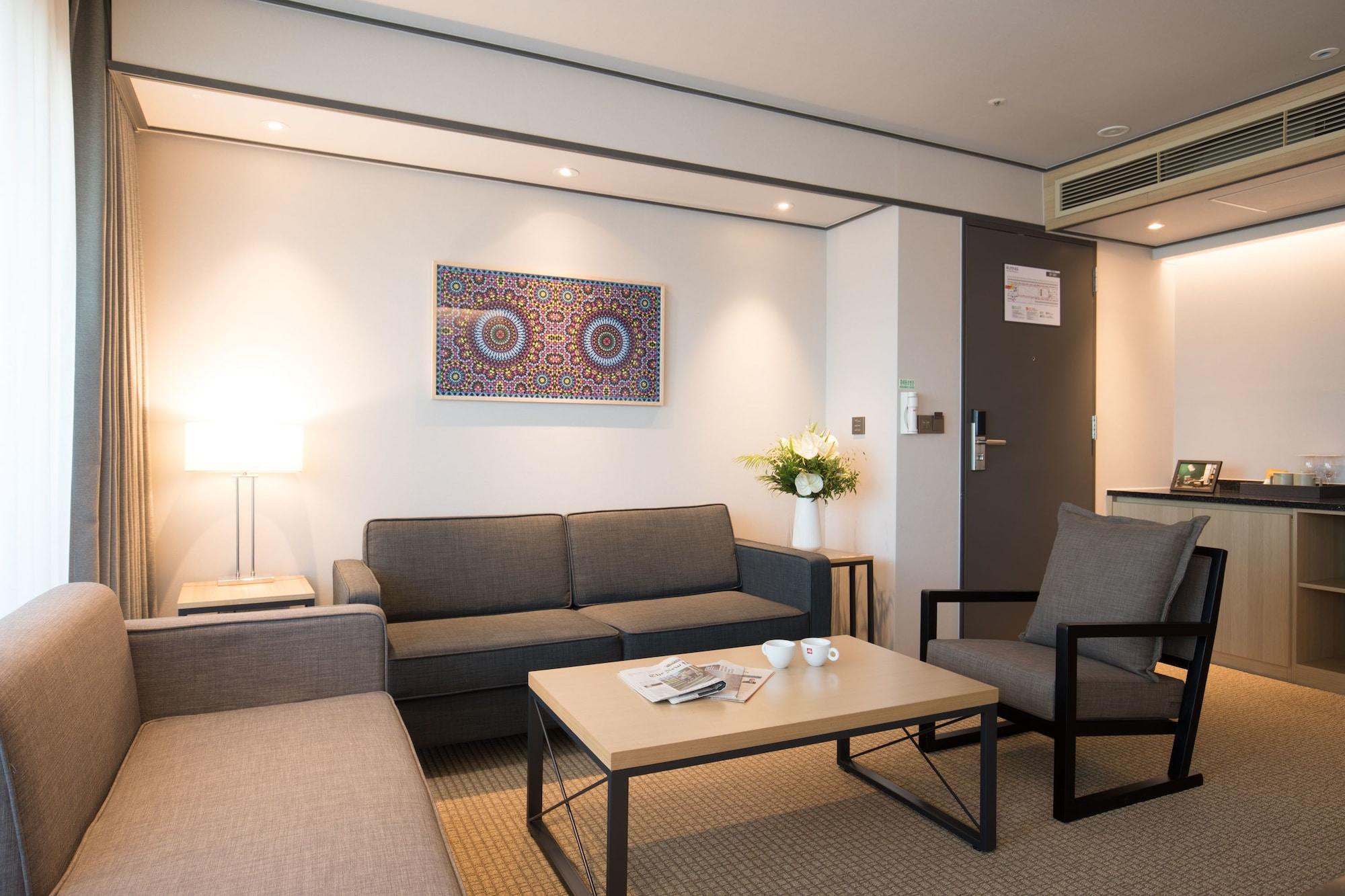Orakai Cheonggyesan Hotel, BW Premier Collection سيول المظهر الخارجي الصورة