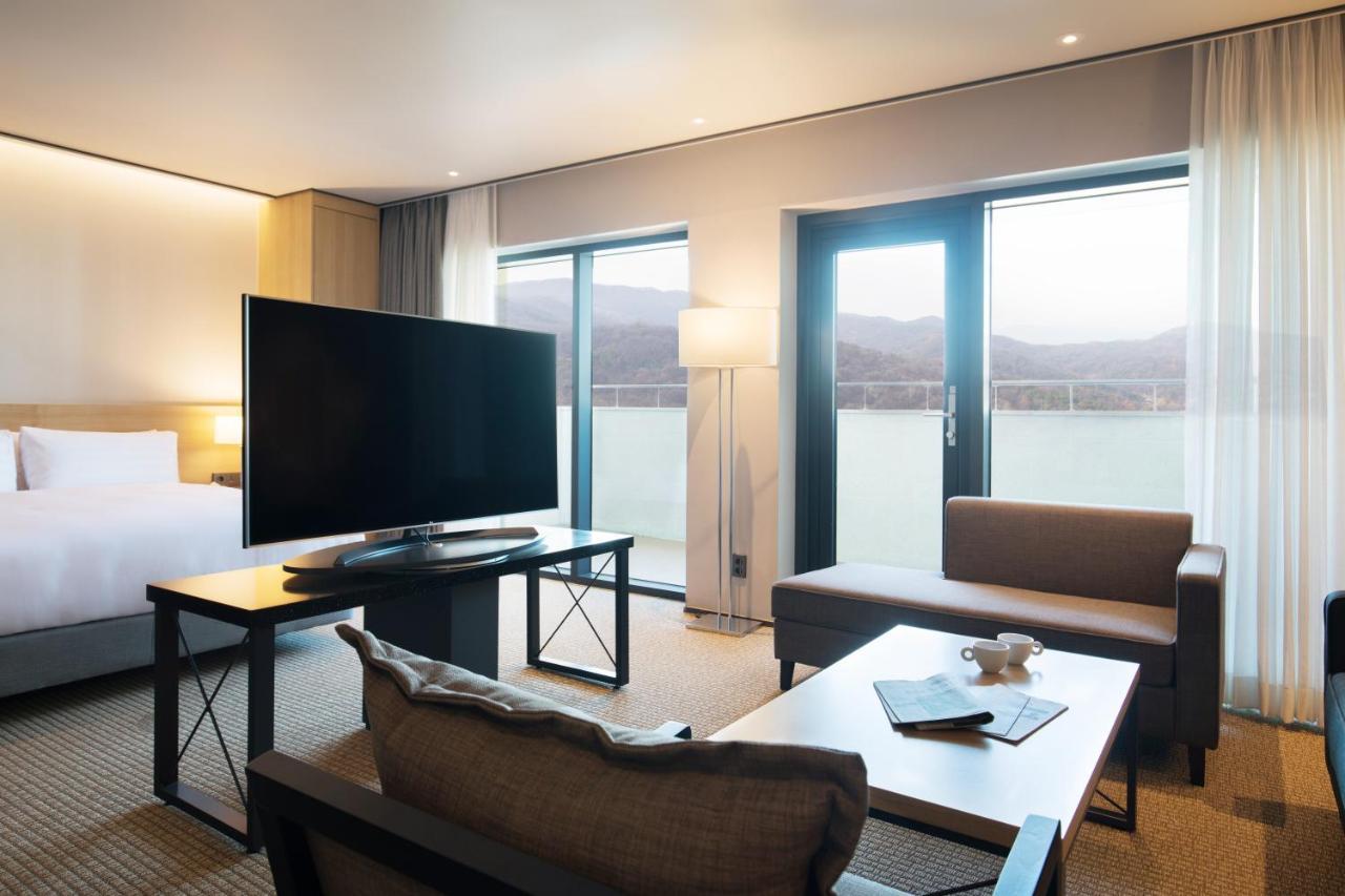 Orakai Cheonggyesan Hotel, BW Premier Collection سيول المظهر الخارجي الصورة